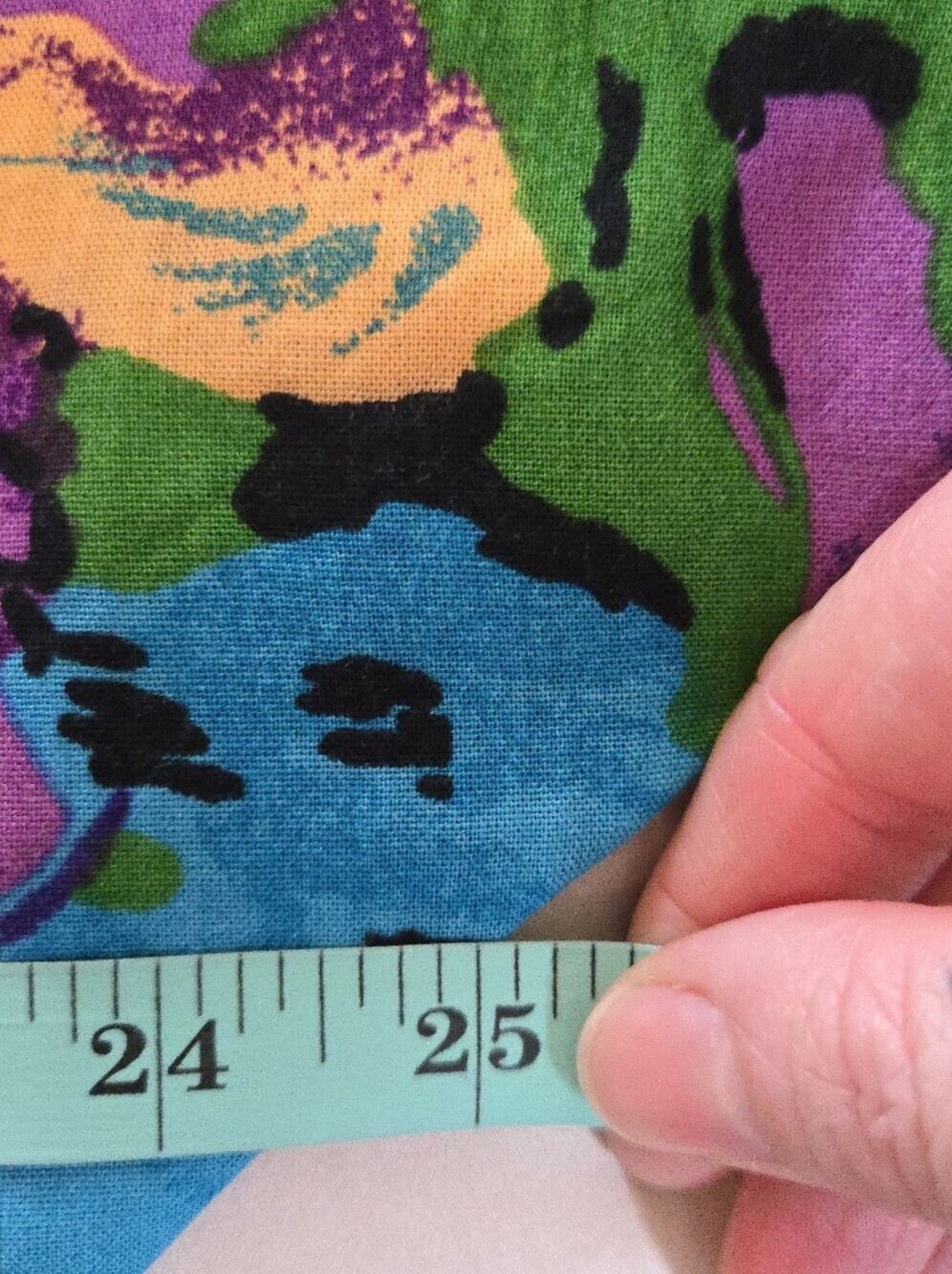 Vintage! 90s 100% Rayon Abstract Floral Button Front Blouse, Ptp 25" - Picture 6 of 6